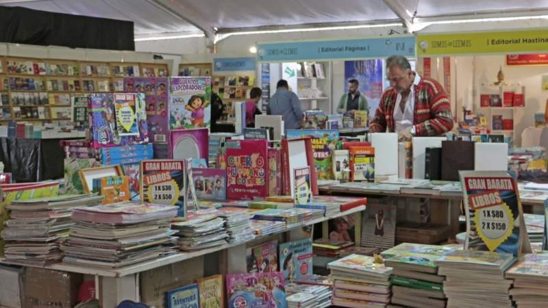 En este momento estás viendo Llega la Feria del Libro Neuquén