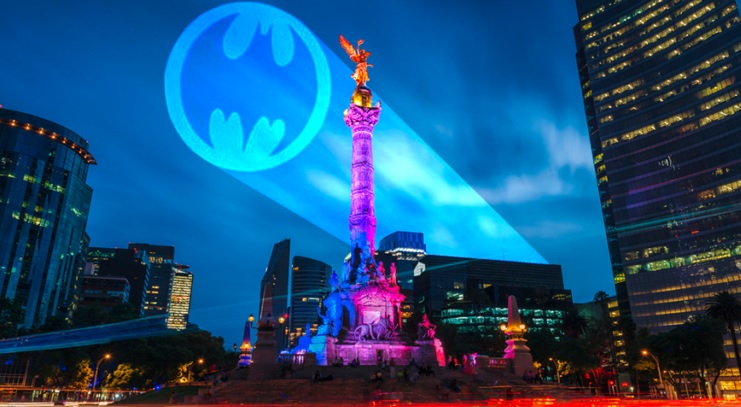 Lee más sobre el artículo La ‘Batiseñal’ en todo el mundo