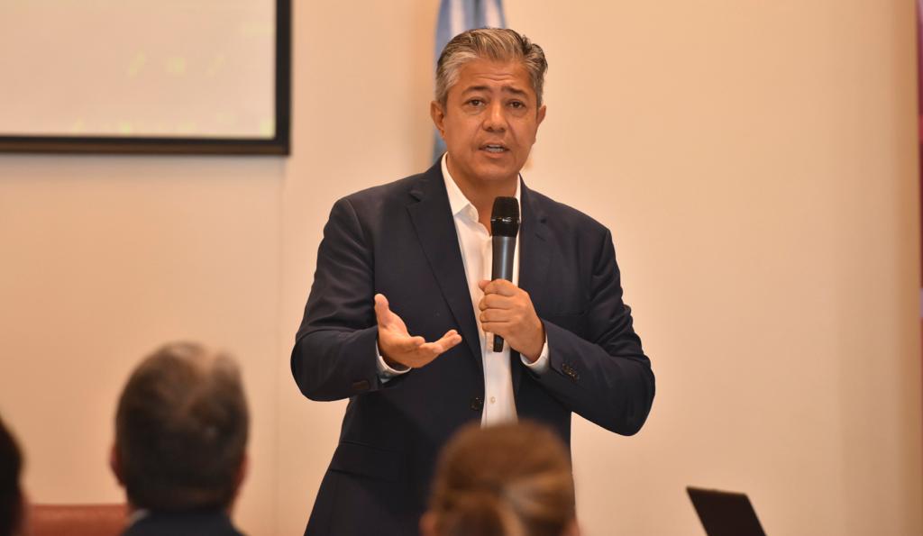 Lee más sobre el artículo Según Figueroa «el Gobierno Nacional sigue castigando a los trabajadores»
