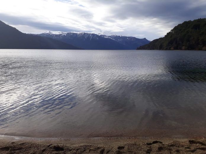 En este momento estás viendo Posible Tsunami: Tranquilidad para Villa Traful🌄♨🌫🌊