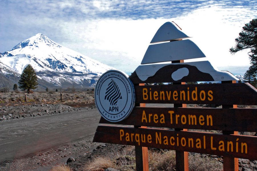 Lee más sobre el artículo Ceremonia del pueblo Mapuche en la base del volcán Lanín