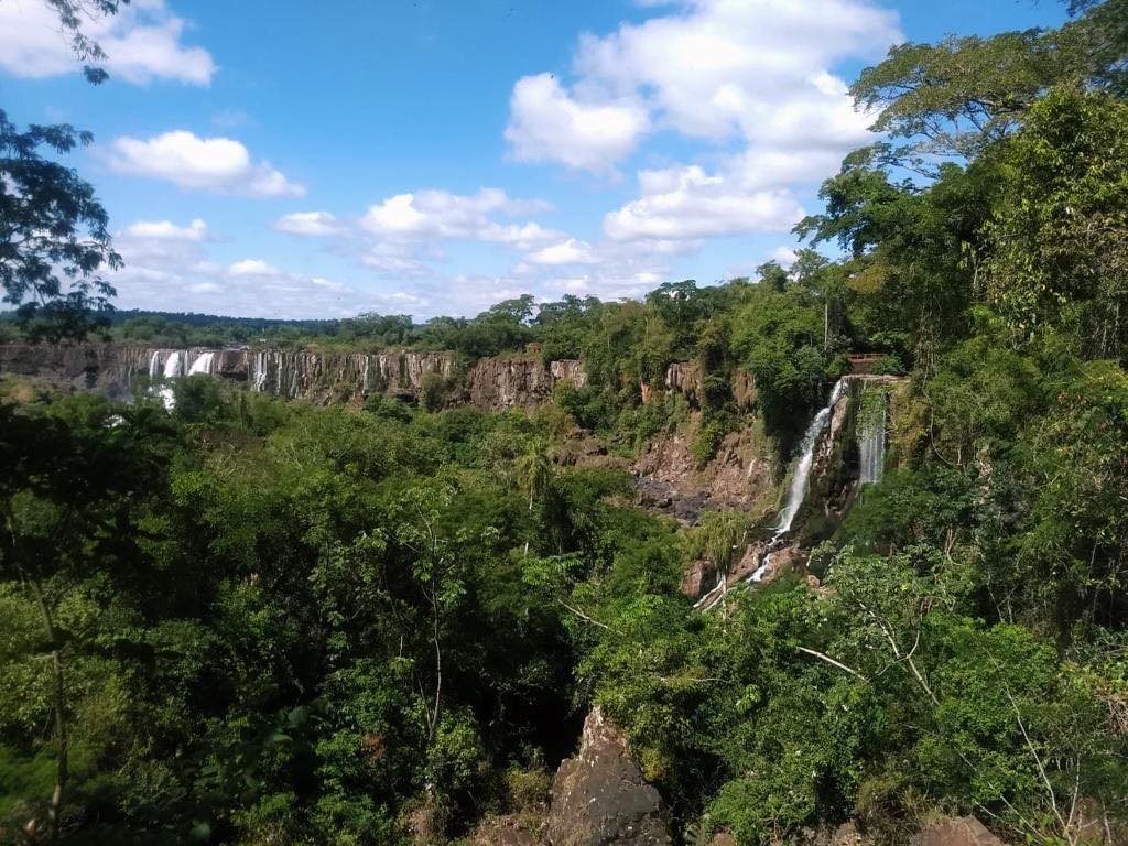 En este momento estás viendo Las Cataratas de Iguazú atraviesan una de las peores sequías de los últimos tiempos 💧