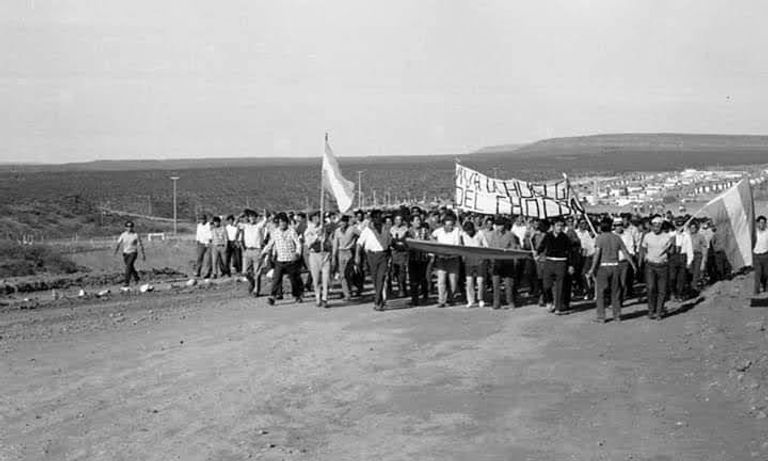 Lee más sobre el artículo Se cumplen 50 años del «Choconazo», histórica protesta de la megaobra energética del Siglo XX 👨🏻‍🔧