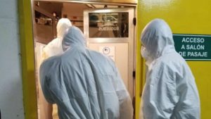 Lee más sobre el artículo Buquebus: 400 pasajeros en cuarentena por un argentino que viajó con síntomas de coronavirus 🛳 🤦🏻‍♂️