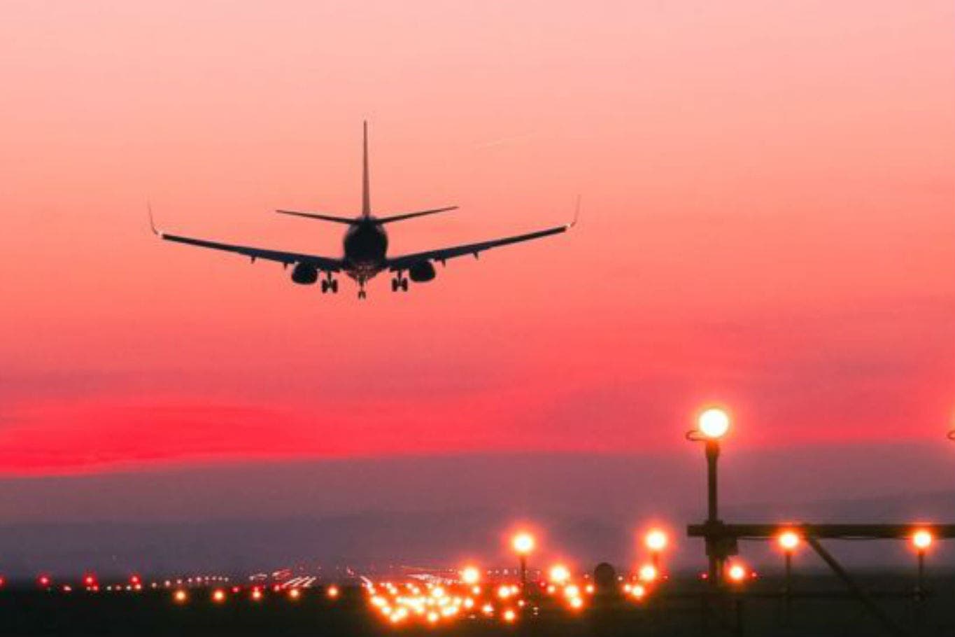 Lee más sobre el artículo Evitan el ingreso de un avión sin documentación con turistas que venían de Chile
