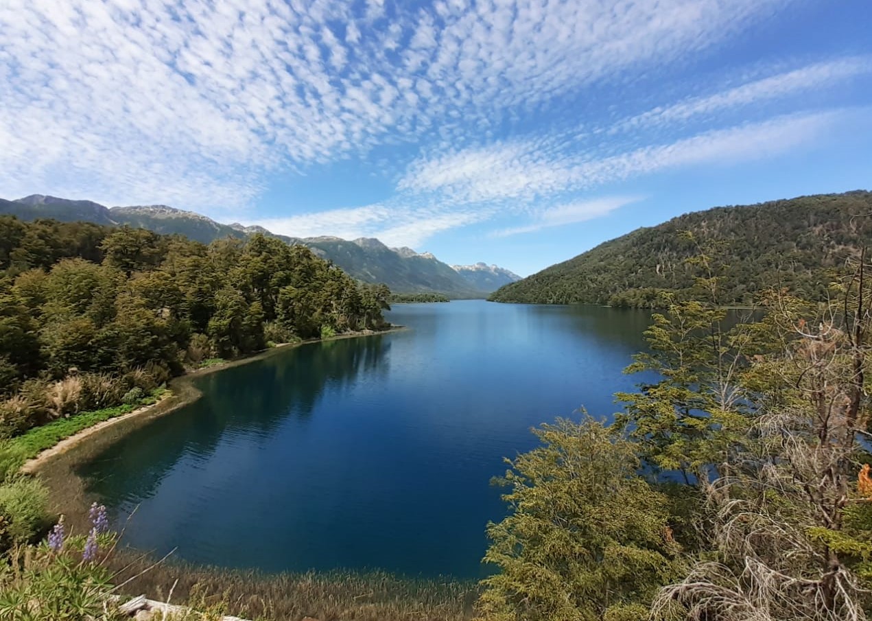 En este momento estás viendo Villa La Angostura: Recuerdan medidas de seguridad a la hora de navegar 🛥