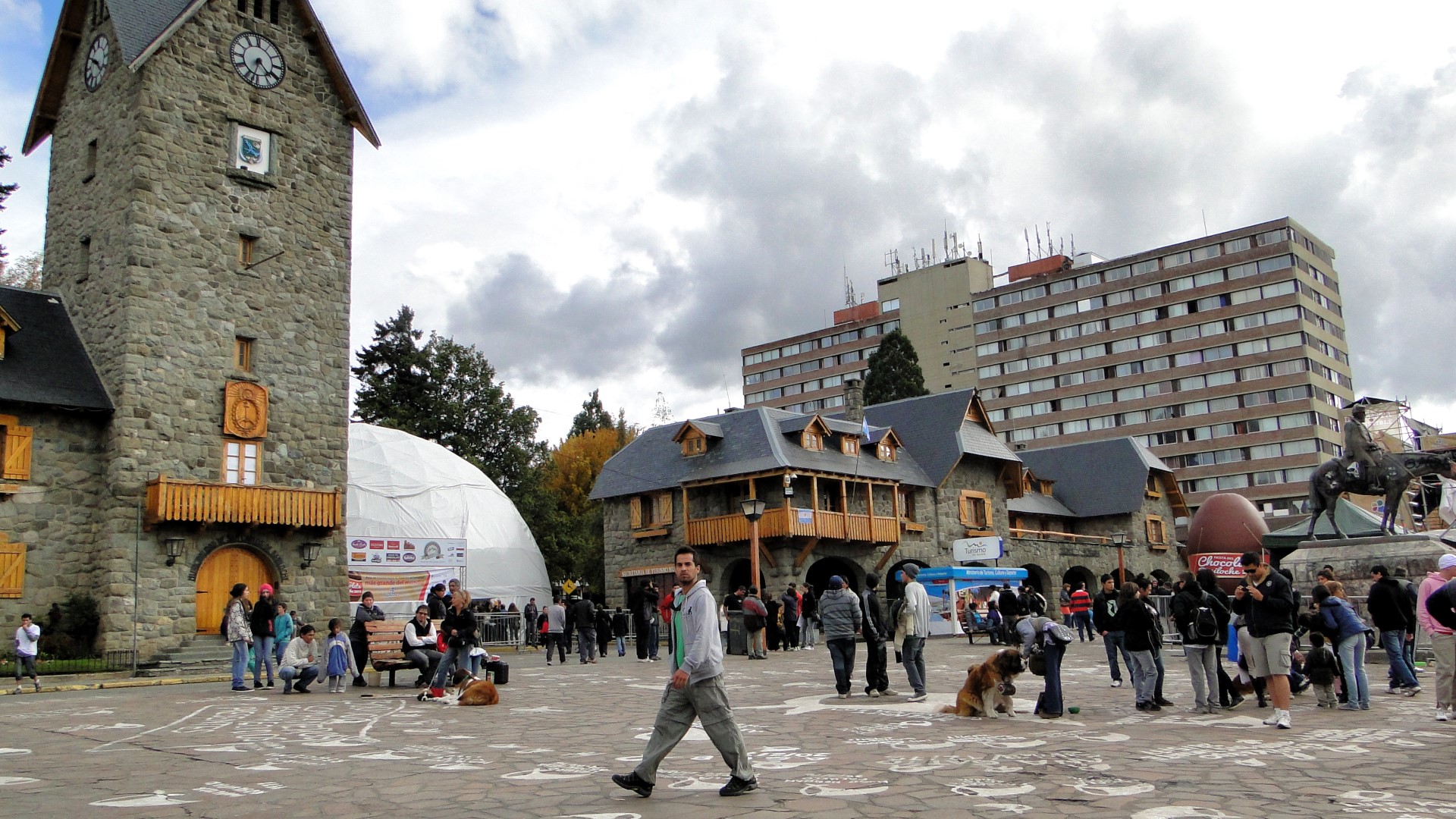 En este momento estás viendo Bariloche y la vuelta al turismo 🏕