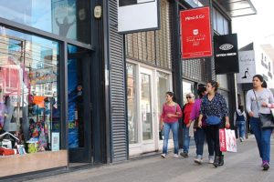 Lee más sobre el artículo Cuarentena Flexibilizada: Cuáles son los comercios que podrán abrir en Neuquén 🤔
