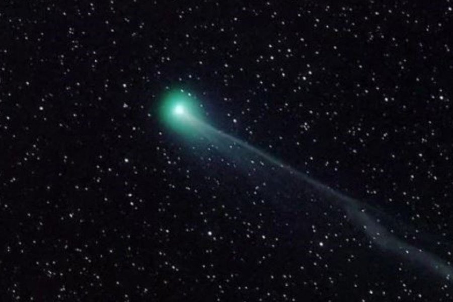 En este momento estás viendo Cómo ver en vivo el cometa SWAN en todo su esplendor esta noche ☄