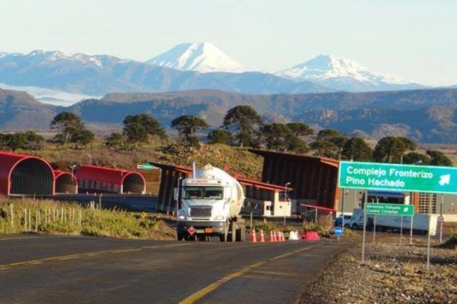 En este momento estás viendo Varados argentinos en Chile vendrán por Pino Hachado 🚘