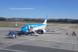 Lee más sobre el artículo Neuquén: Desde provincia se están gestionando vuelos entre Chapelco y Mendoza ✈