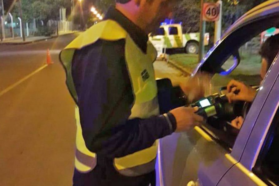 En este momento estás viendo Continúan los controles en los puentes interprovinciales 👮🏼‍♂️