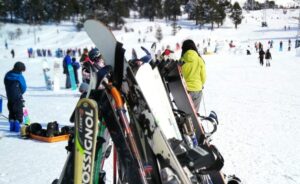 Lee más sobre el artículo Neuquén: El gobernador habló sobre el futuro de la temporada invernal 🏂🏼❄