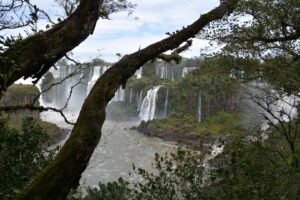 Lee más sobre el artículo Viajá con Descubres a las Cataratas del Iguazú del lado argentino y brasileño