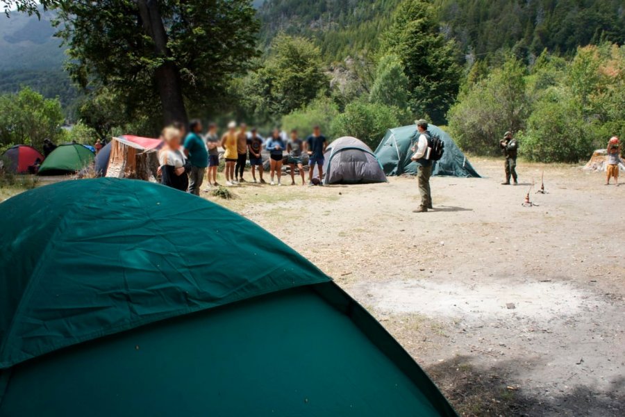 Lee más sobre el artículo Parques y Gendarmería realizaron procedimientos el Parque Nacional Nahuel Huapi ⛺
