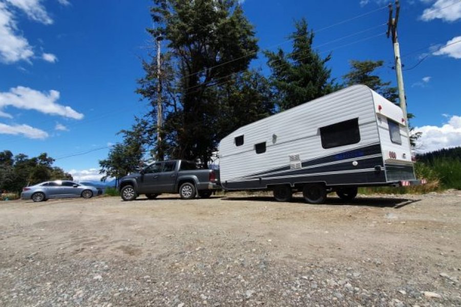 En este momento estás viendo Villa La Angostura: Buscan habilitar nuevos estacionamientos para vehículos tipo casillas rodantes, portantes y motorhomes
