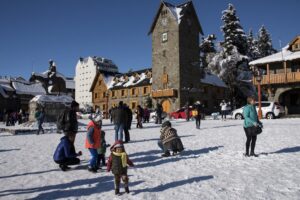 Lee más sobre el artículo Bariloche prevé una importante llegada de turistas extranjeros, en especial de Brasil