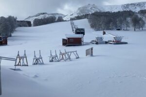 Lee más sobre el artículo Viernes helado: En Chapelco la temperatura mínima fue de -6,6°