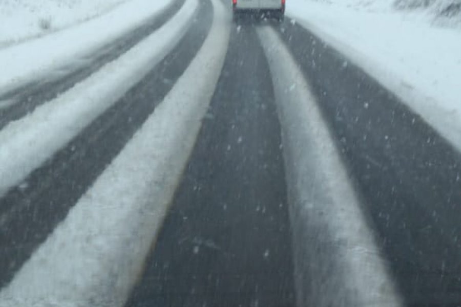 Lee más sobre el artículo La Ruta 237 se encuentra transitable con extrema precaución por nieve y hielo