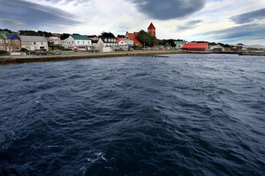 En este momento estás viendo AFIP no cobrará recargos por compras en dólares a consumos en las Islas Malvinas