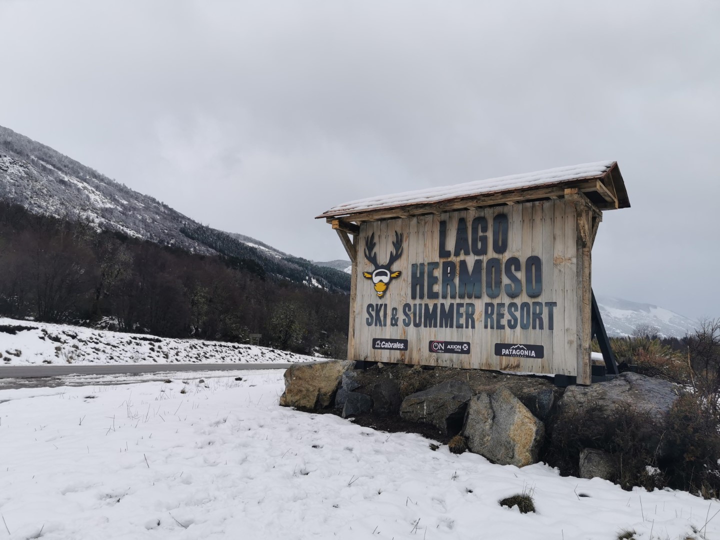 Lee más sobre el artículo Inauguró Lago Hermoso Ski Resort y descubres.com estuvo presente