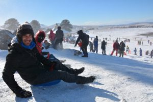 Lee más sobre el artículo ¡ Hoy Primeros Pinos Abre sus Puertas en las Vacaciones de Invierno 2024!