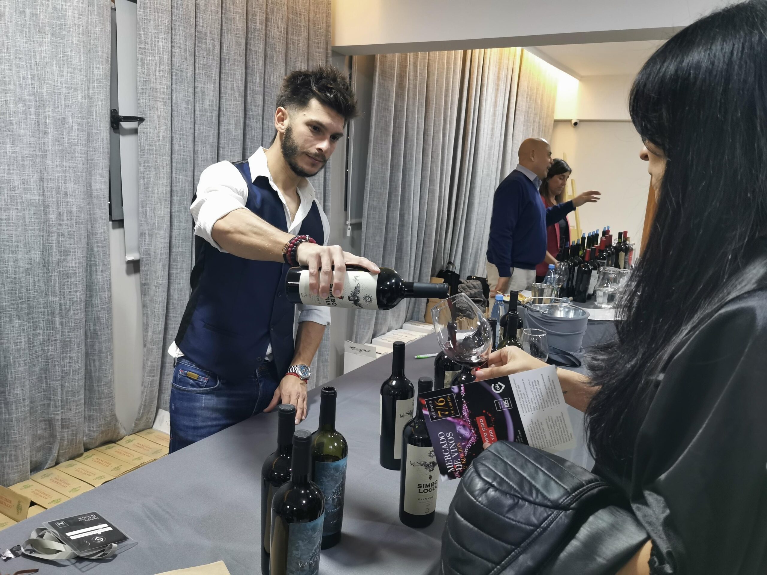 Lee más sobre el artículo Exquisita 2º Edición del Mercado de Vinos en Neuquén