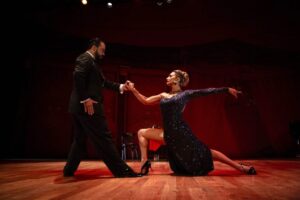 Lee más sobre el artículo Una noche de tango y emoción en Casino Magic Neuquén