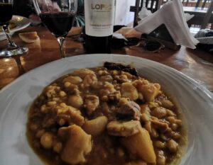 Lee más sobre el artículo Añelo se prepara para celebrar la 1° Fiesta Regional del Locro: una jornada de sabores, música y tradición