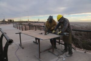 Lee más sobre el artículo Neuquén estrena mirador: el nuevo Balcón del Valle te espera con vistas que te roban el aliento