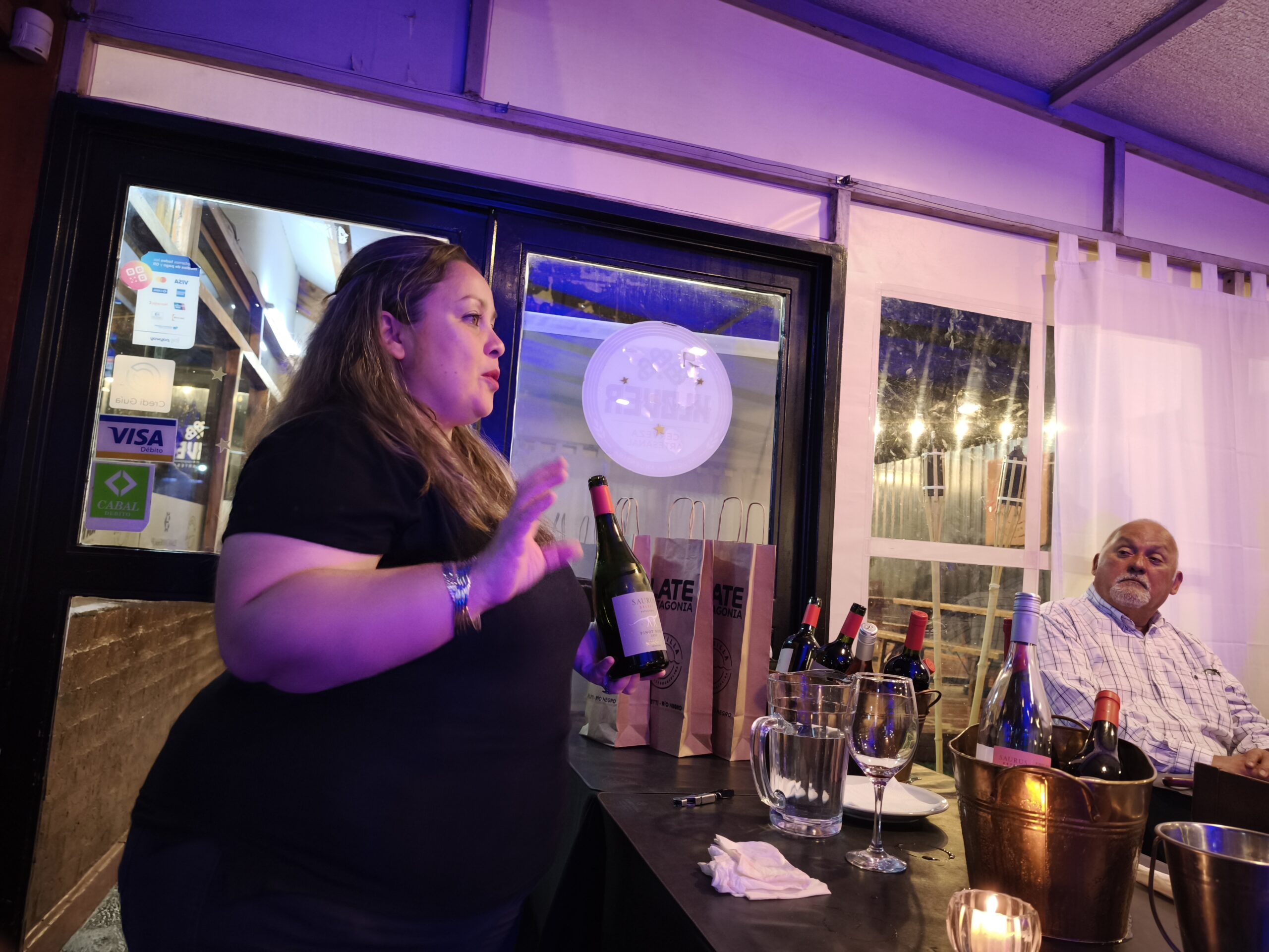 Noche de Bodegas: cuando Río Negro y Neuquén brindan bajo la misma luna